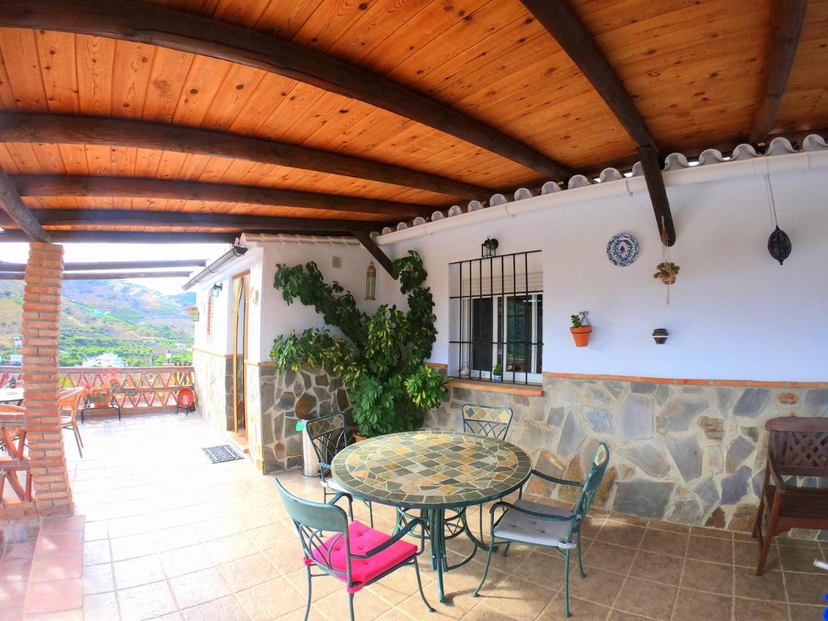 Casa La Araucaria Villa Frigiliana Exterior photo