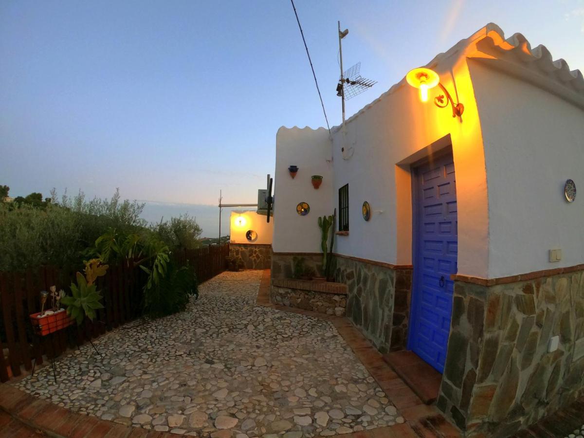 Casa La Araucaria Villa Frigiliana Exterior photo